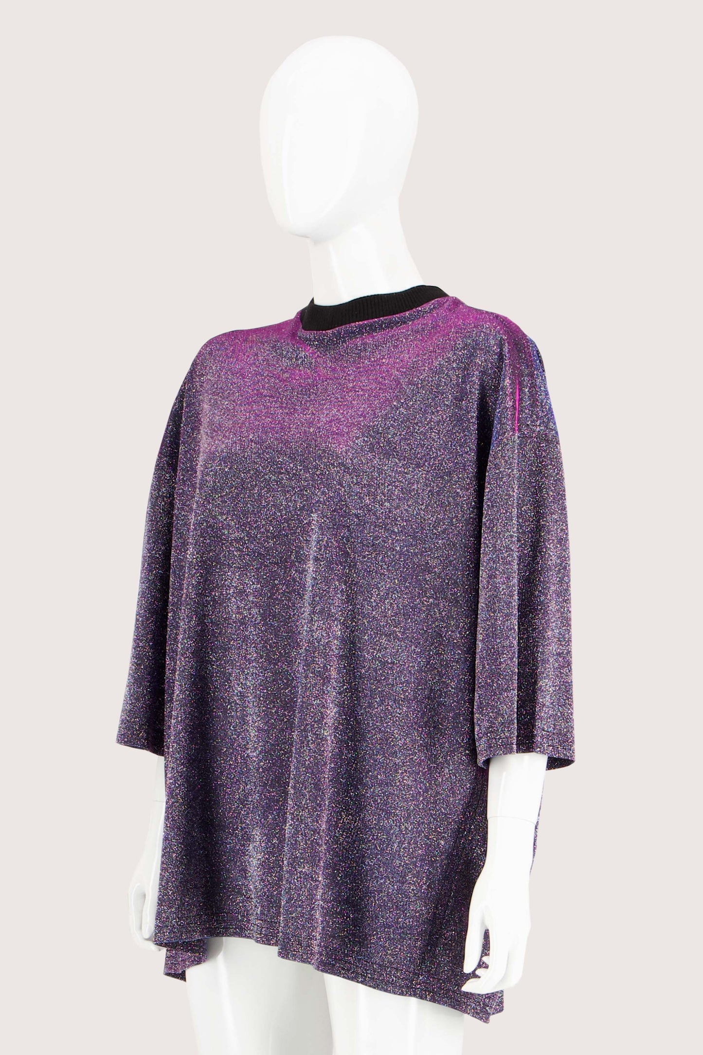 Oversized Glitter Box-tee