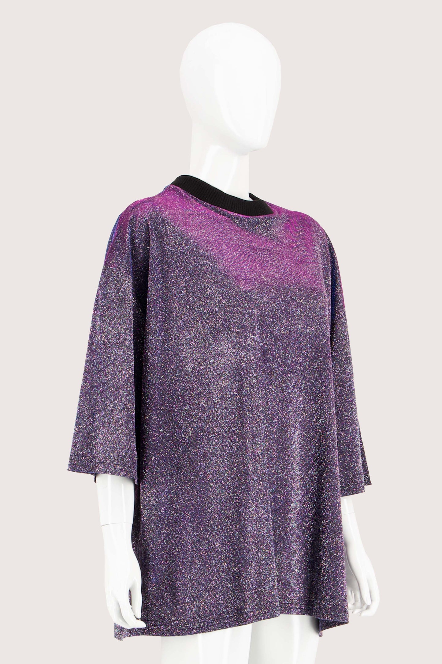 Oversized Glitter Box-tee